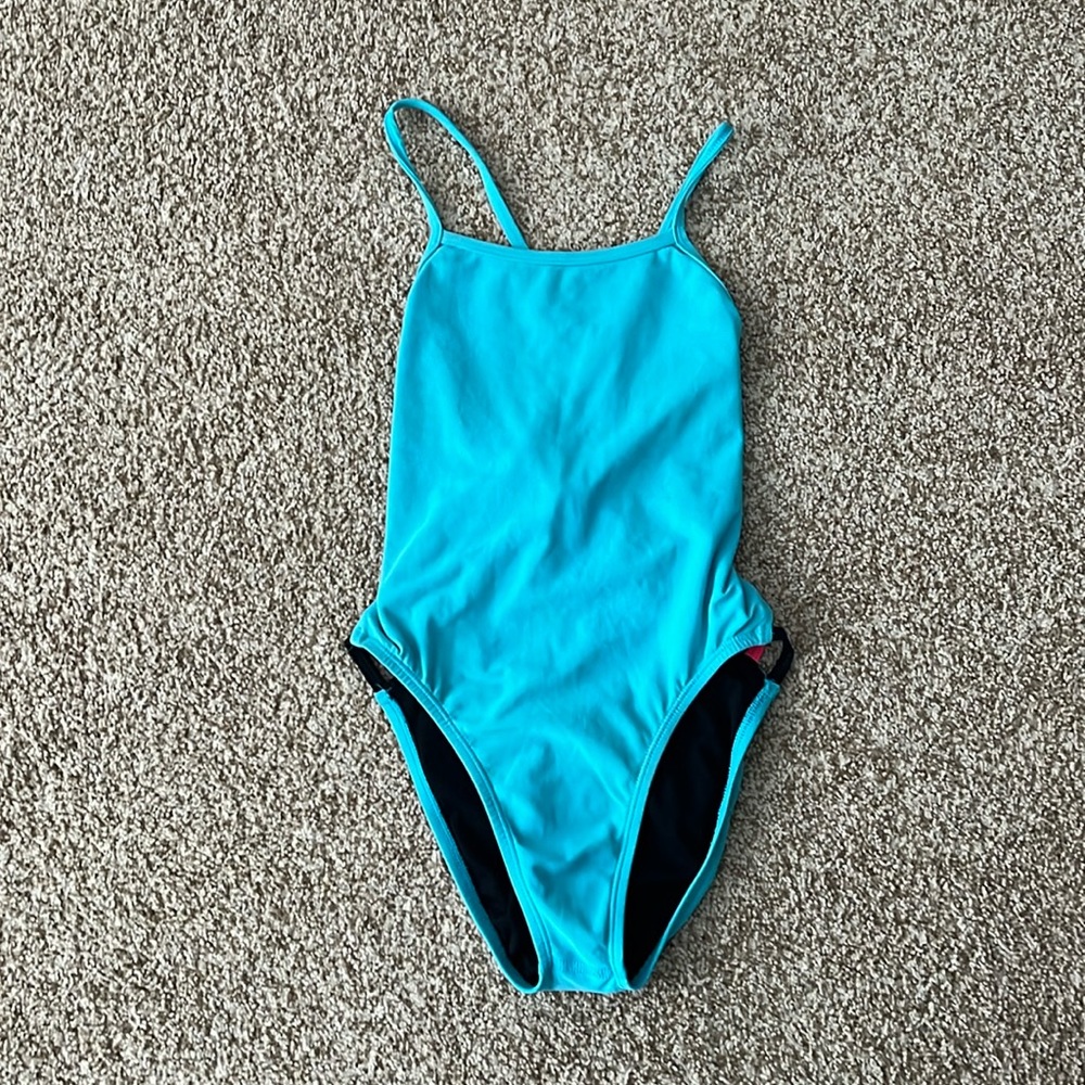 Jolyn One Piece